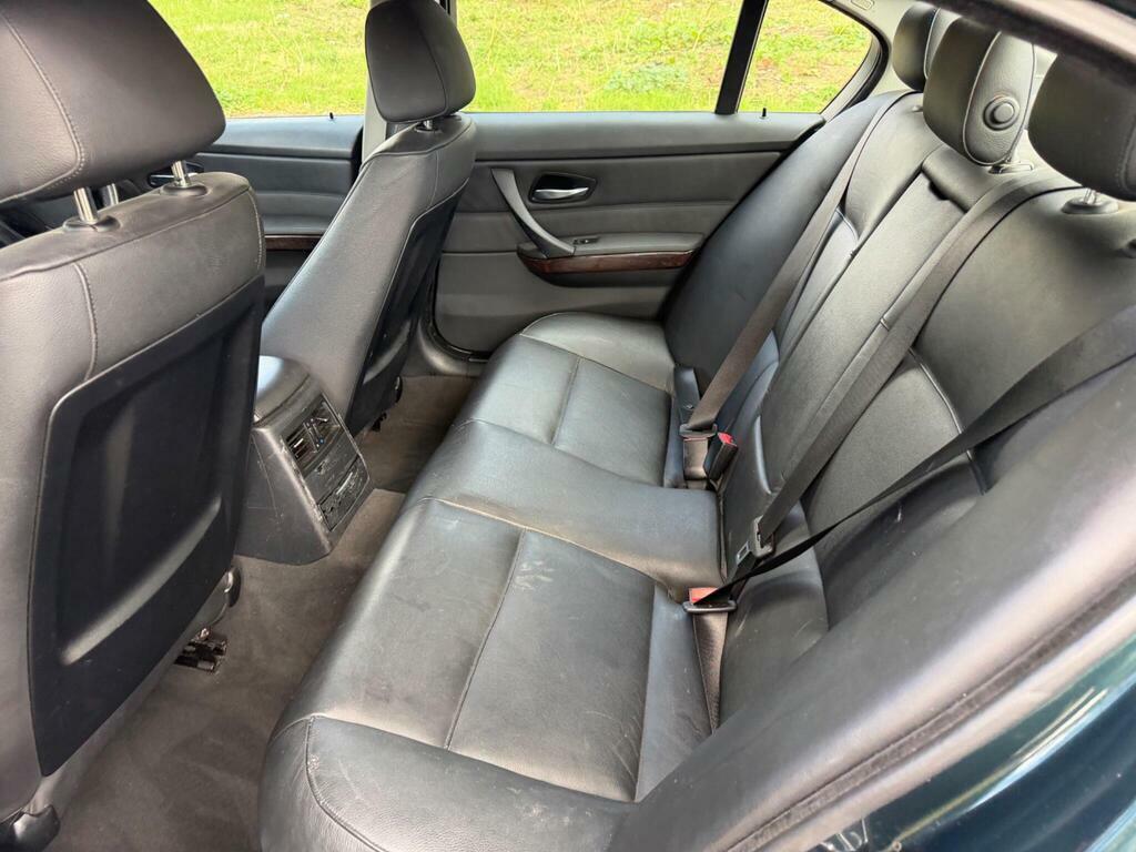 BMW 3 Series Estate 3.0 Green #34