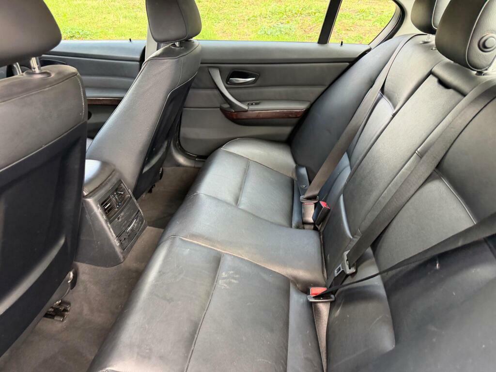 BMW 3 Series Estate 3.0 Green #33