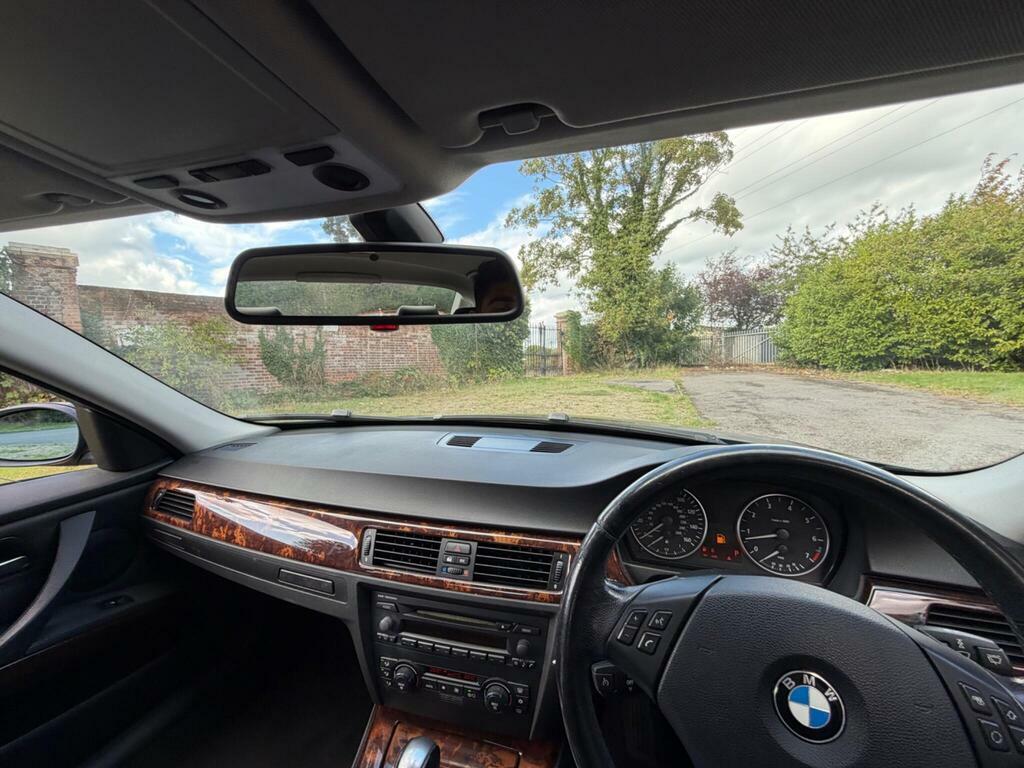 BMW 3 Series Estate 3.0 Green #46