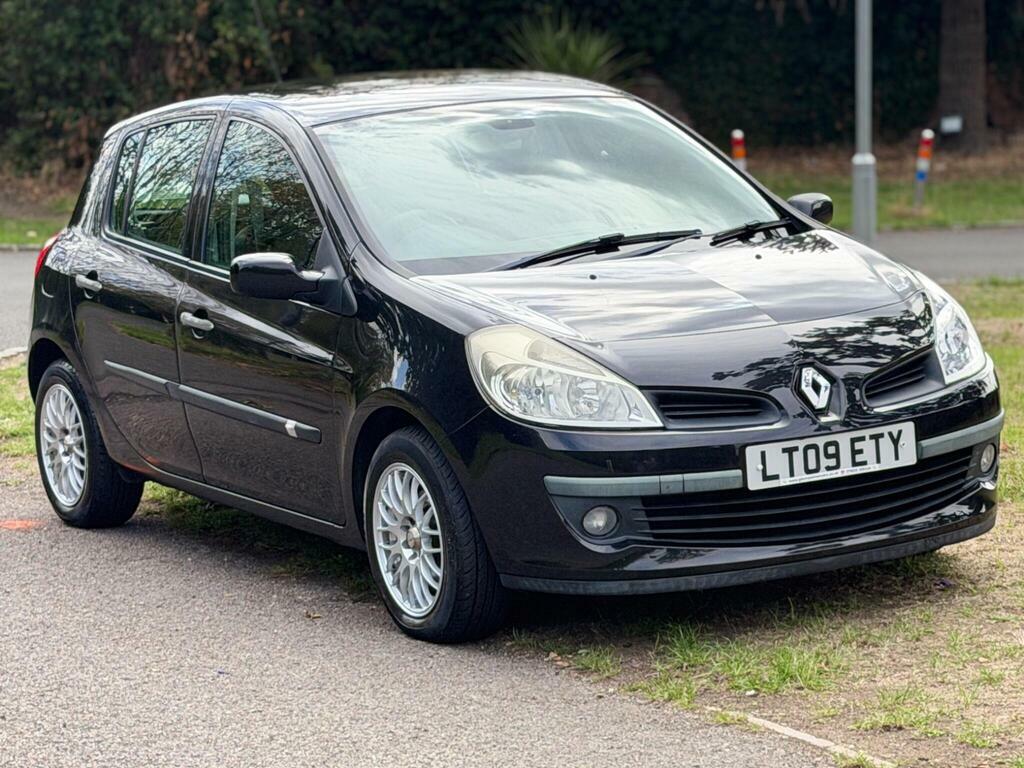 Renault Clio 1.6 Vvt Expression Black #3