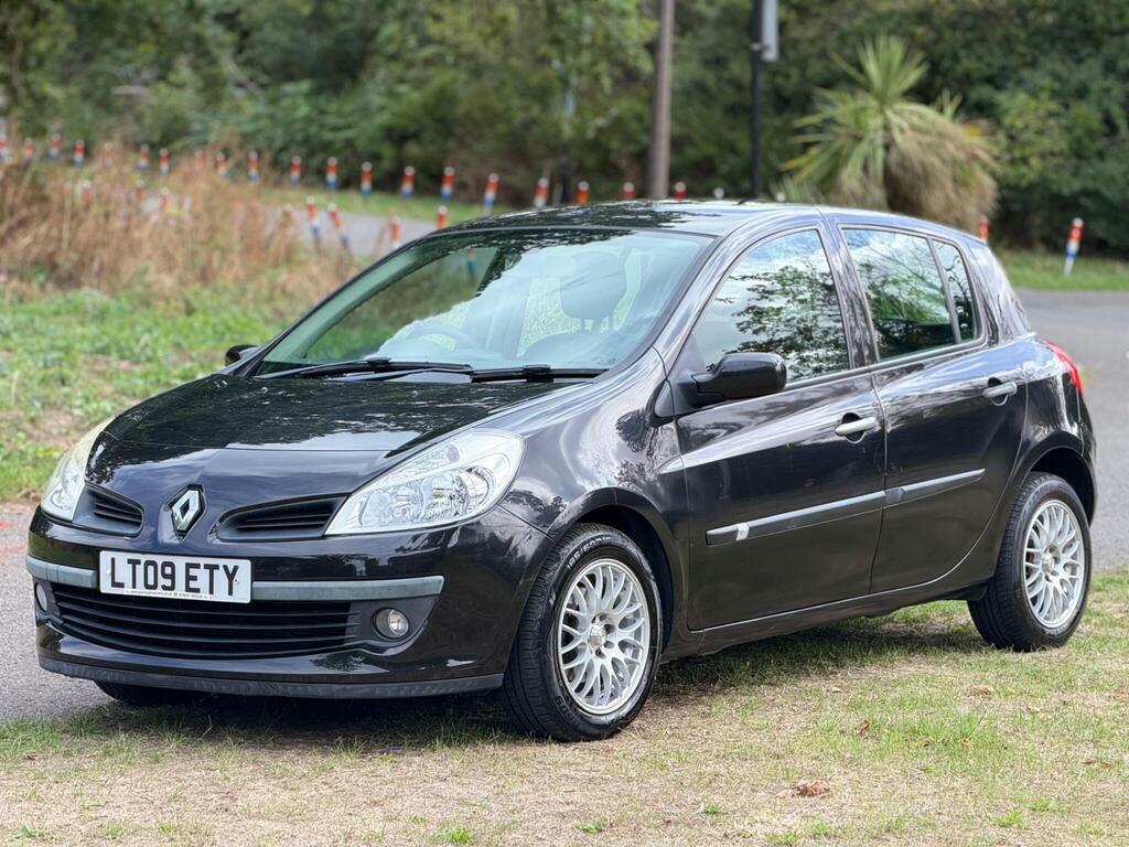 Renault Clio 1.6 Vvt Expression Black #5