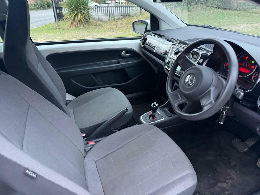 Volkswagen Up 1.0 High Up 74 Bhp Silver #24