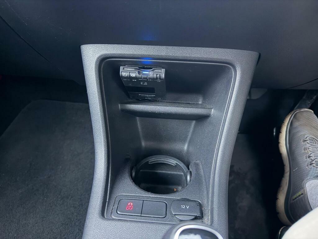 Volkswagen Up 1.0 High Up 74 Bhp Silver #33