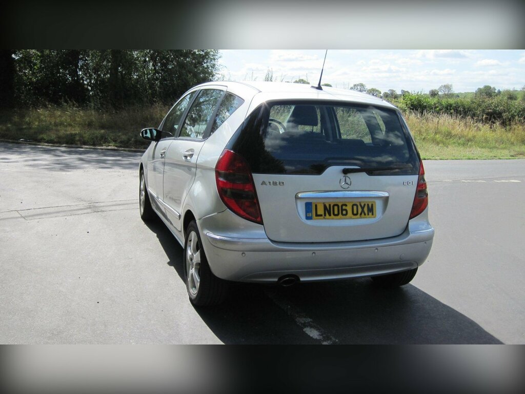 Mercedes-Benz A Class 1.5 A150 Special Edition Cvt Black #34