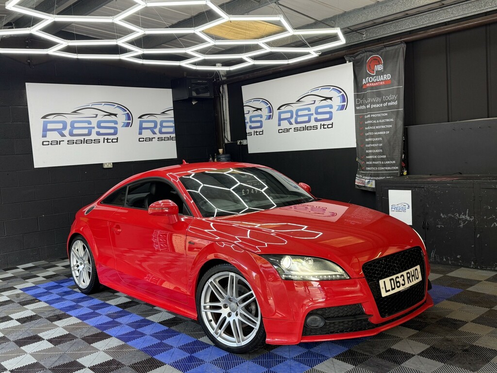 Audi TT 2.0 Tdi S Line Red