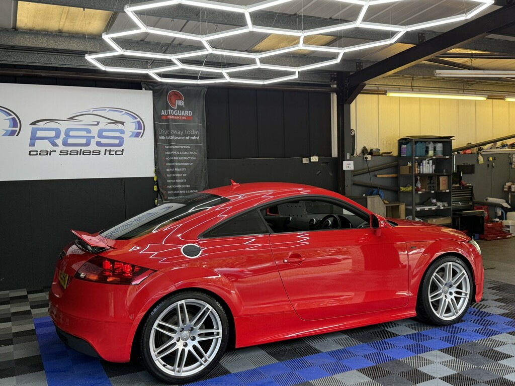 Audi TT 2.0 Tdi S Line Red #4