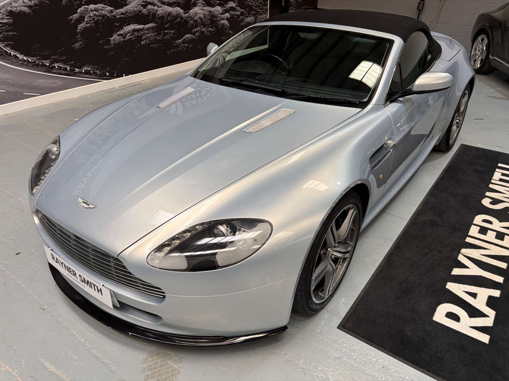 Aston Martin Vantage V8 Auto #4