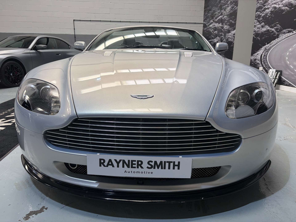 Aston Martin Vantage V8 Auto #2