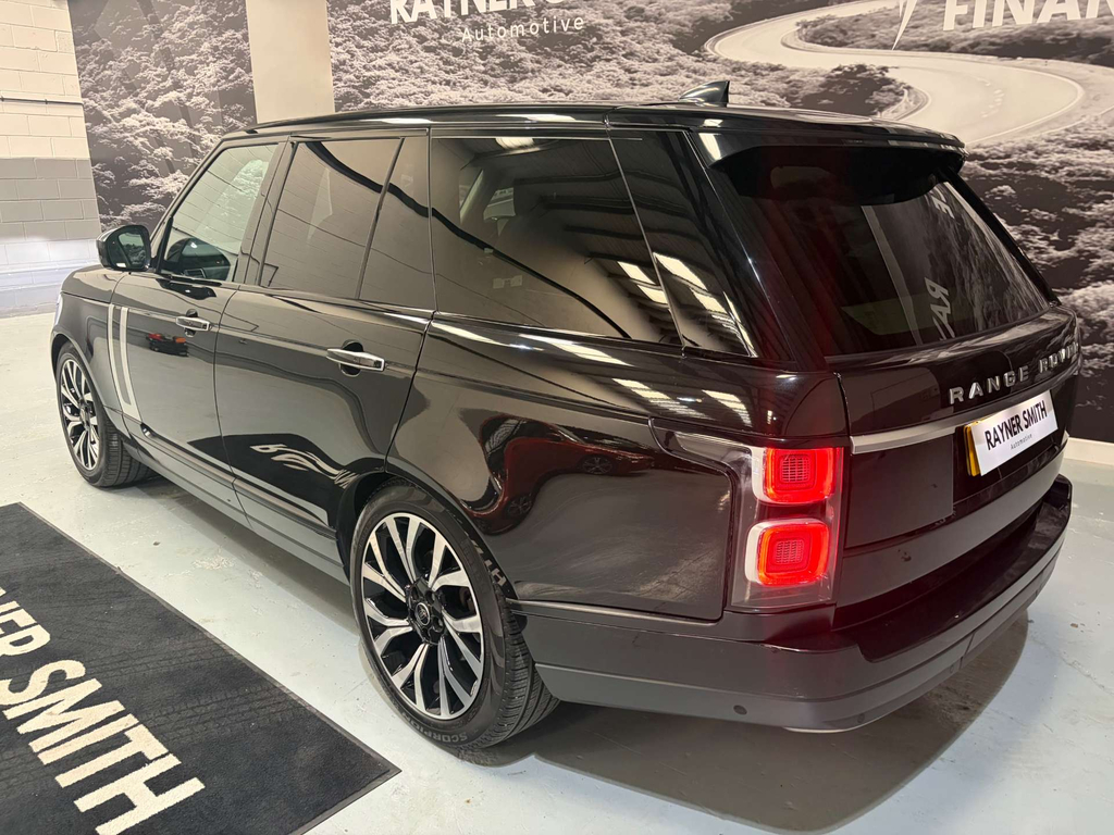 Land Rover Range Rover 2.0 P400e Vogue Se Black #9