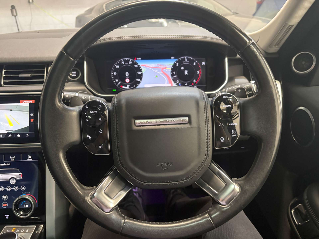 Land Rover Range Rover 2.0 P400e Vogue Se Black #13