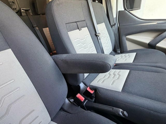 Ford Transit Custom 2.0 L 2.0 350 Ecoblue 1-Way Tipper Rwd L2 Euro 6 2 White #16