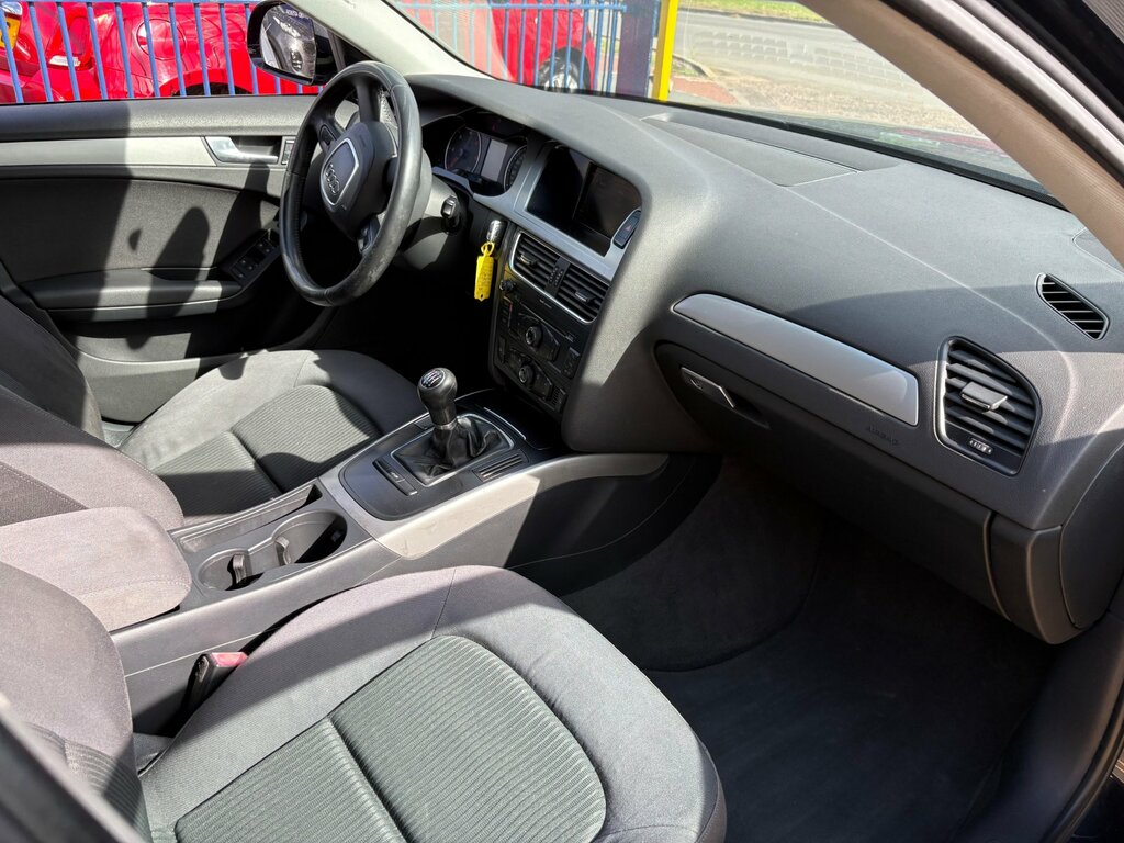 Audi A4 Avant Avant Tdi Lhd Black #4