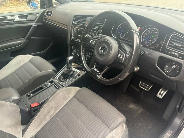Volkswagen Golf Hatchback Silver #5