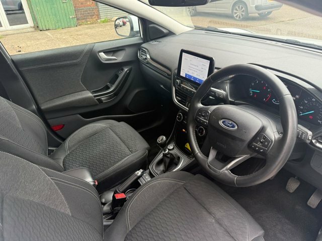 Ford Puma 1.0 Ecoboost Hybrid Mhev Titanium Black #8