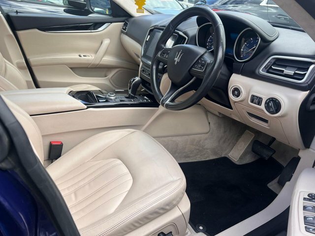 Maserati Ghibli Saloon Blue #6