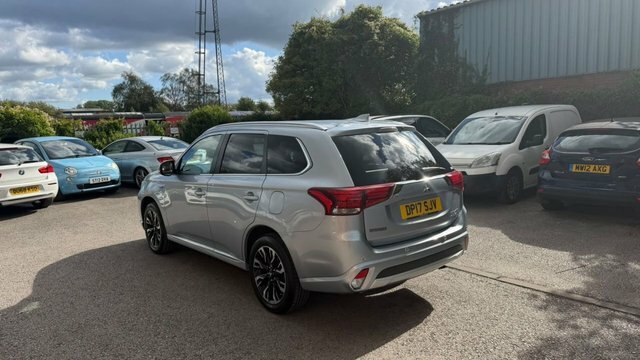 Mitsubishi Outlander Phev 4Hs Silver #3