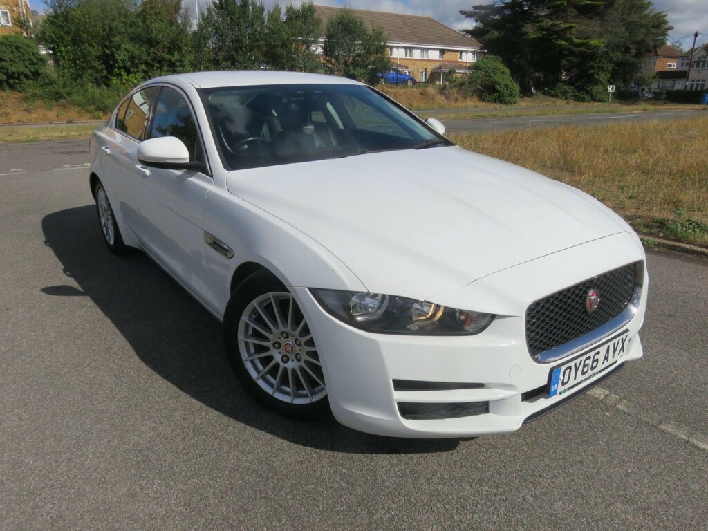 Jaguar XE 2.0D Prestige Euro 6 Ss  #7