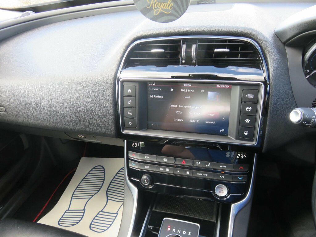 Jaguar XE 2.0D Prestige Euro 6 Ss  #26