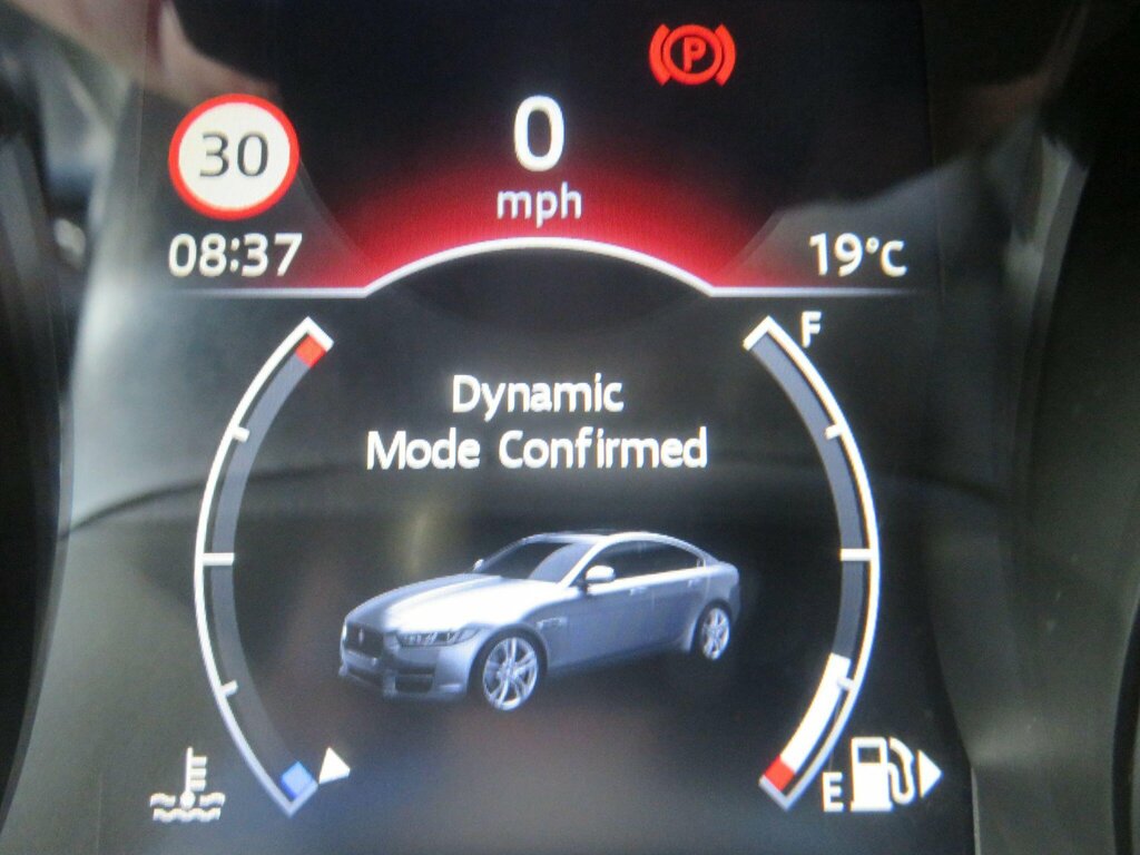 Jaguar XE 2.0D Prestige Euro 6 Ss  #23