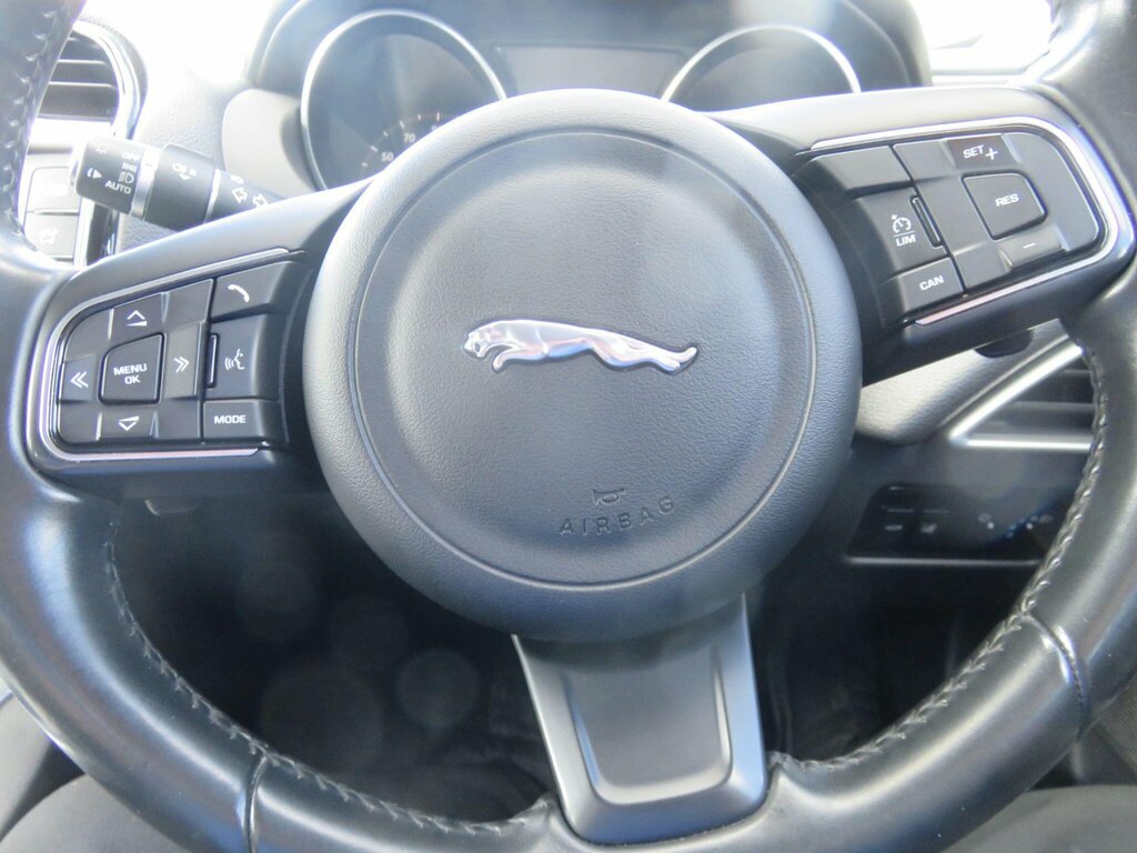 Jaguar XE 2.0D Prestige Euro 6 Ss  #20