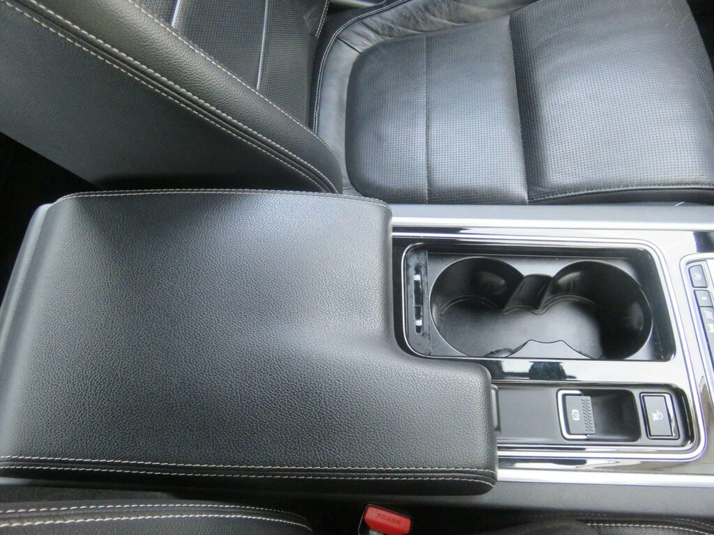 Jaguar XF 2.0D R-sport Red #34