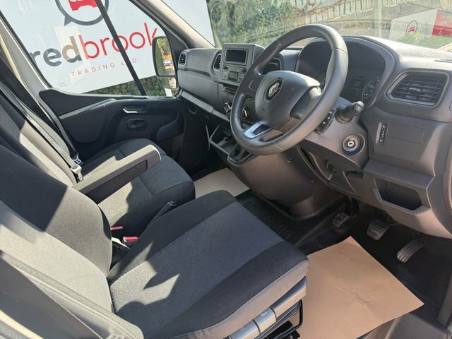 Renault Master Diesel White #8