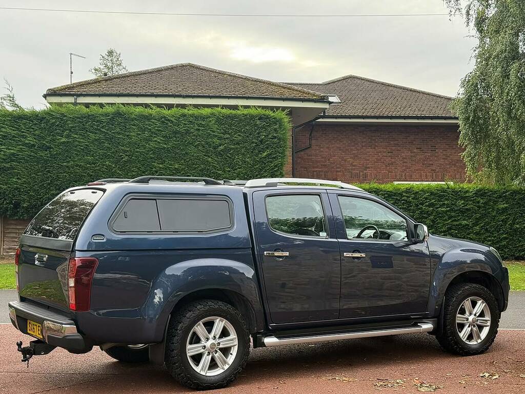 Isuzu D-Max 2.5 Td Yukon 4X4 15,982 Car Details  #7