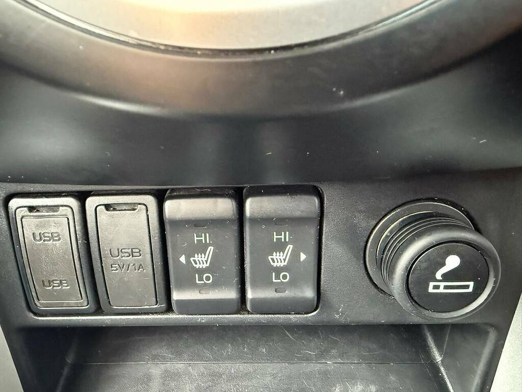 Isuzu D-Max 2.5 Td Yukon 4X4 15,982 Car Details  #14
