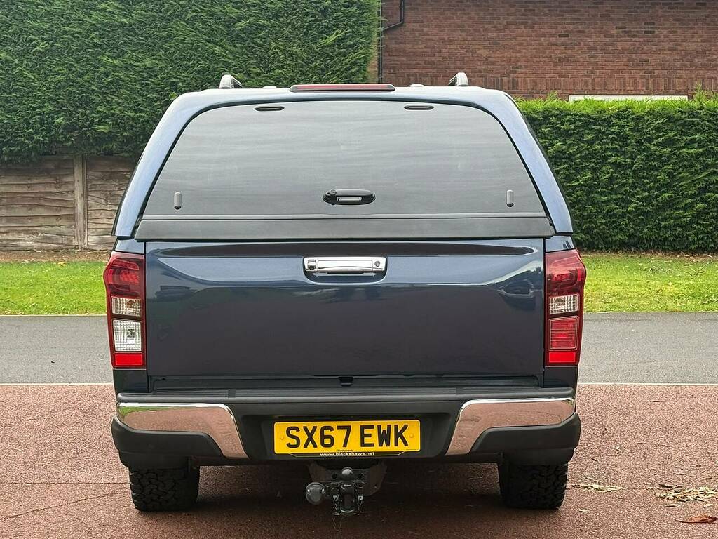 Isuzu D-Max 2.5 Td Yukon 4X4 15,982 Car Details  #4