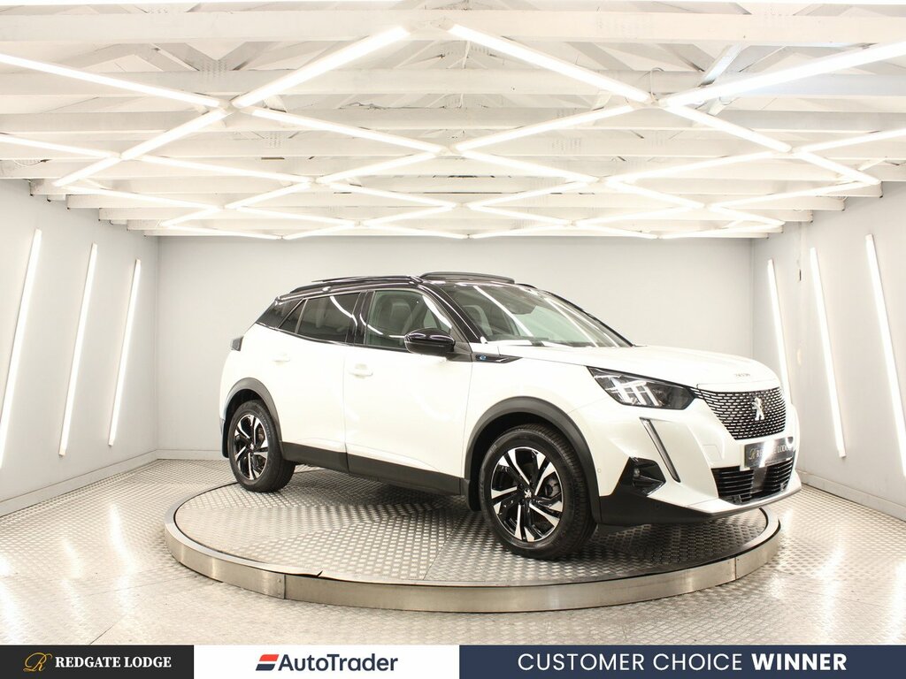 Peugeot e-2008 Suv White