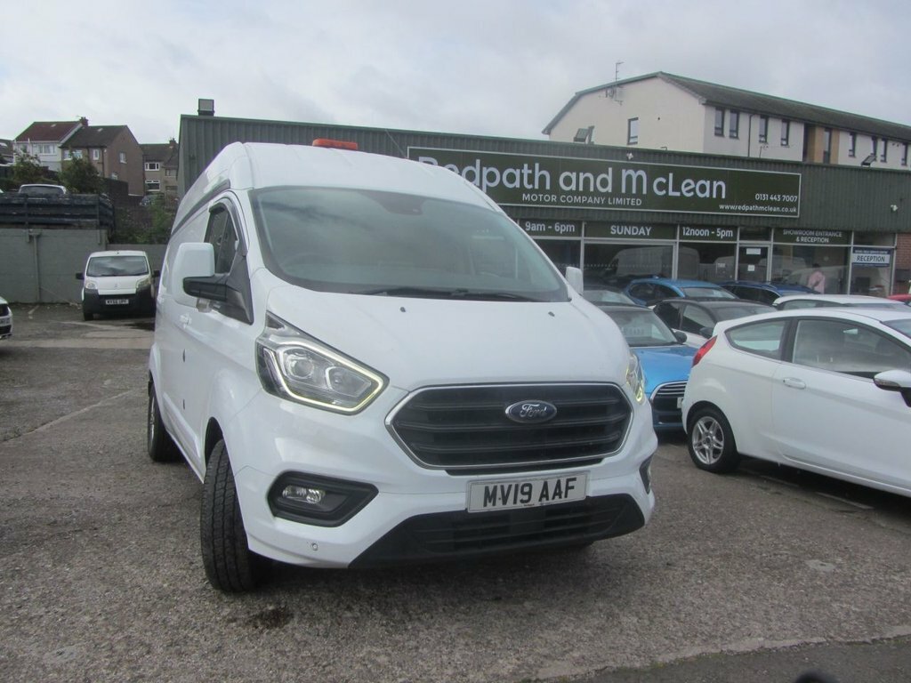 Ford Transit Custom 2L Limited White