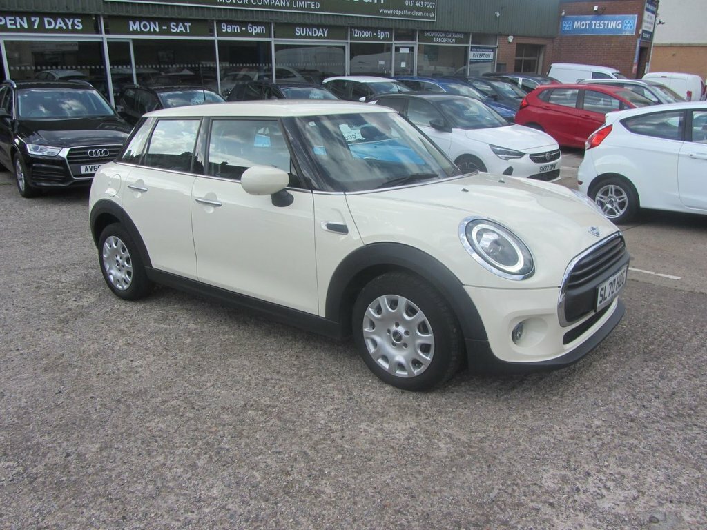 Mini Hatch 1.5L One Classic White #2