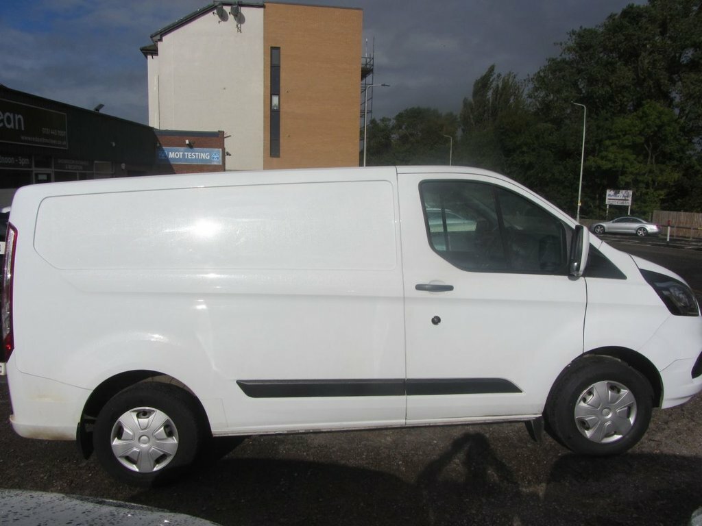 Ford Transit Custom 2L Trend White #4