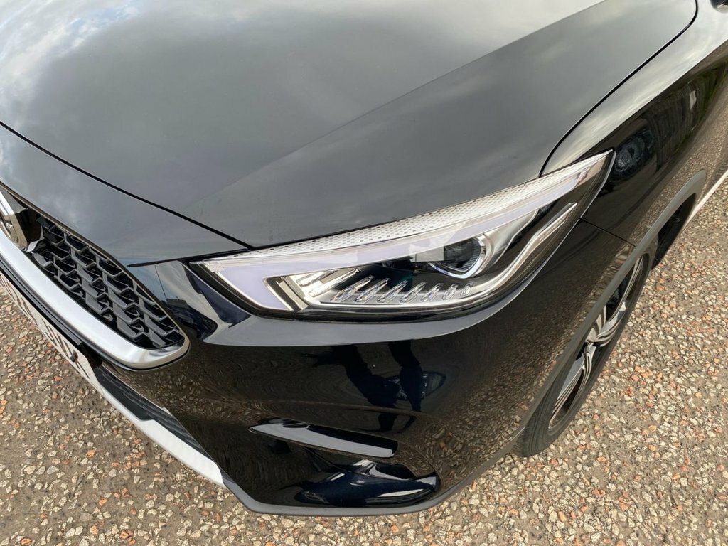 MG ZS 1.0T Gdi Exclusive Dct Black #16