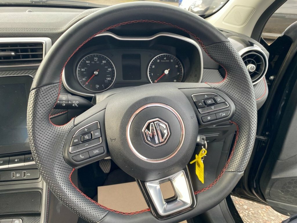 MG ZS 1.0T Gdi Exclusive Dct Black #34