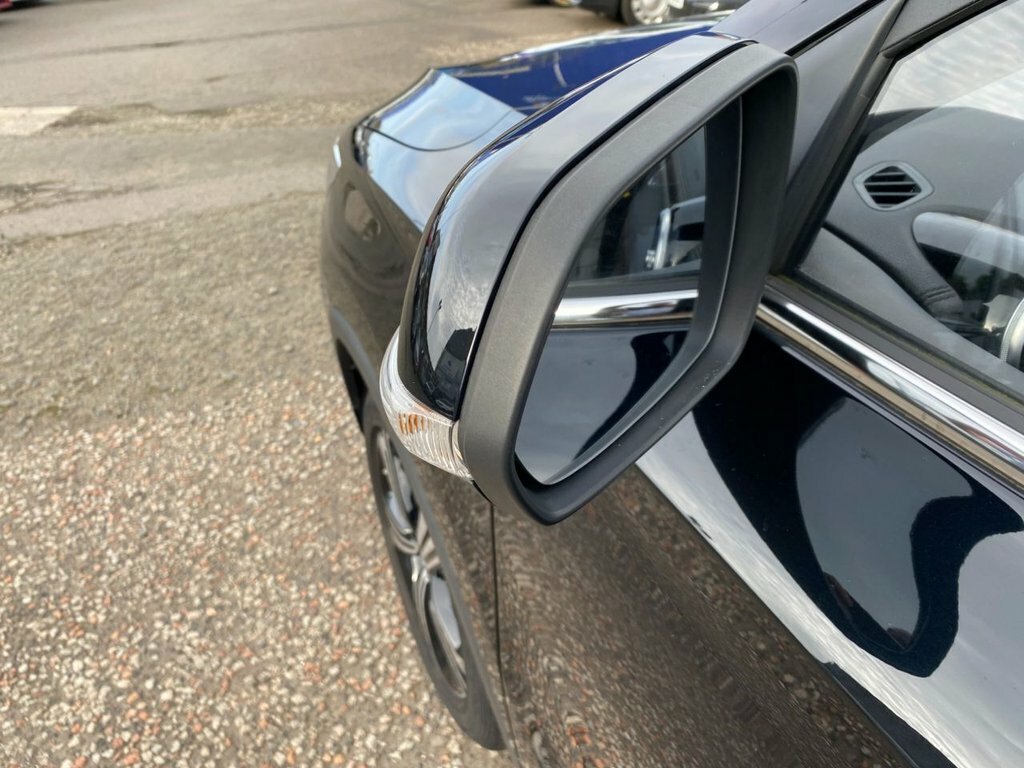MG ZS 1.0T Gdi Exclusive Dct Black #25