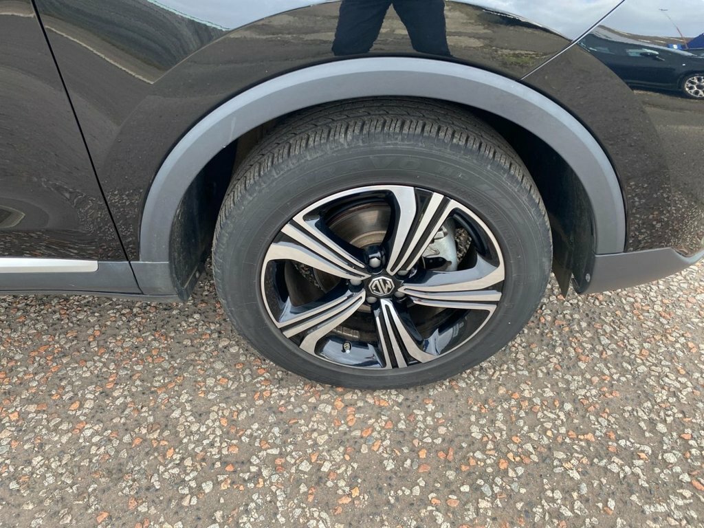 MG ZS 1.0T Gdi Exclusive Dct Black #19
