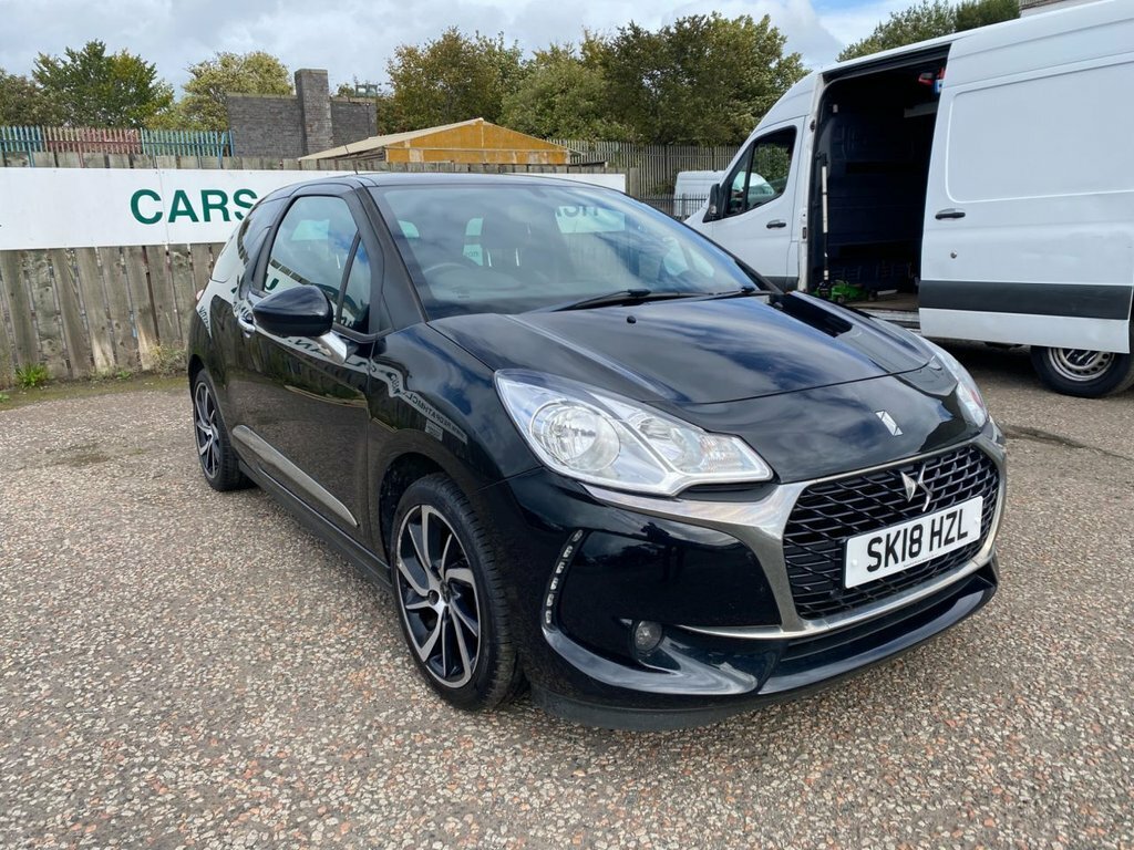 DS DS 3 1.2L Connected Chic Black #2