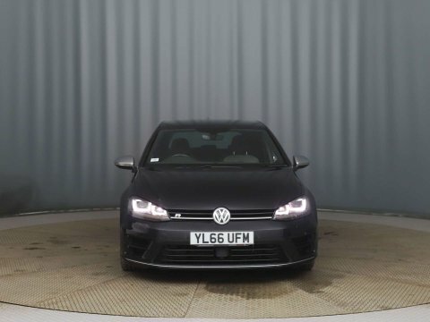Volkswagen Golf 2017 66 2.0 Black #2
