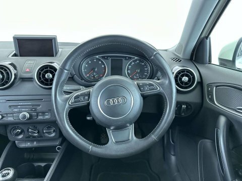 Audi A1 1.2 Tfsi Se Sportback Euro 5 Ss Orange #25