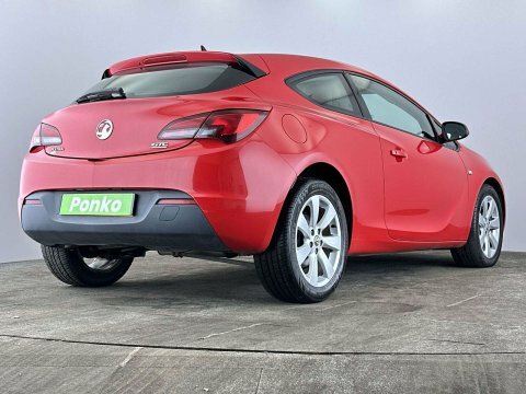 Vauxhall Astra GTC Sport S S Red #4