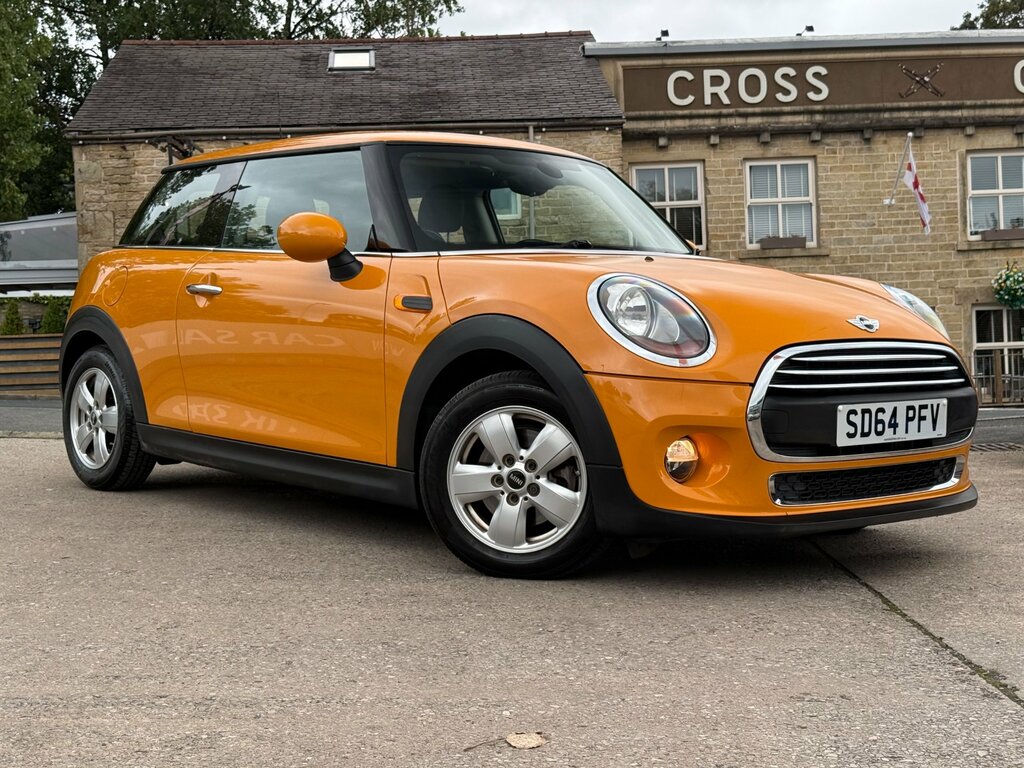 Mini Hatch 1.2 One Hatchback Euro 6 Ss SD64PFV Orange #2