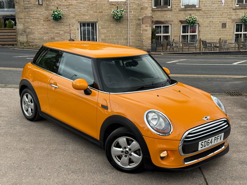 Mini Hatch 1.2 One Hatchback Euro 6 Ss SD64PFV Orange #3