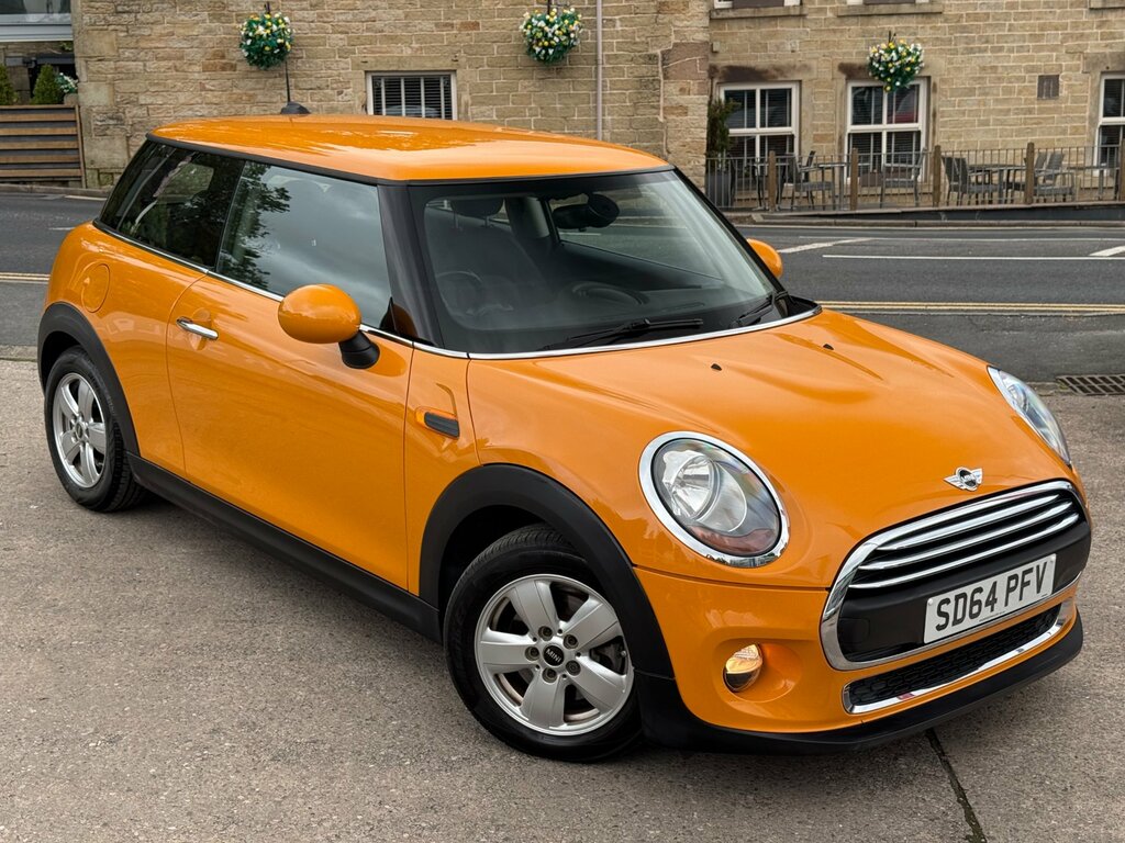 Mini Hatch 1.2 One Hatchback Euro 6 Ss SD64PFV Orange #4