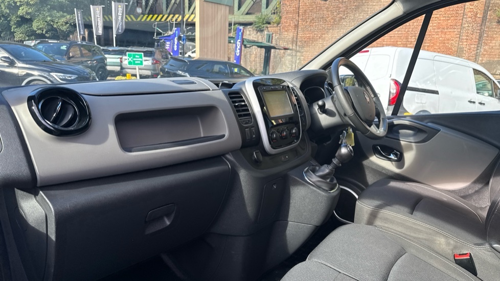 Renault Trafic 1.6 Dci Energy 27 Sport Nav Swb Standard Roof Euro #6