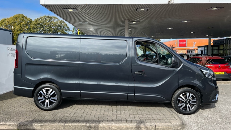 Renault Trafic Trafic Ll30 Blue Dci 170 Extra Sport Van Edc Grey #2