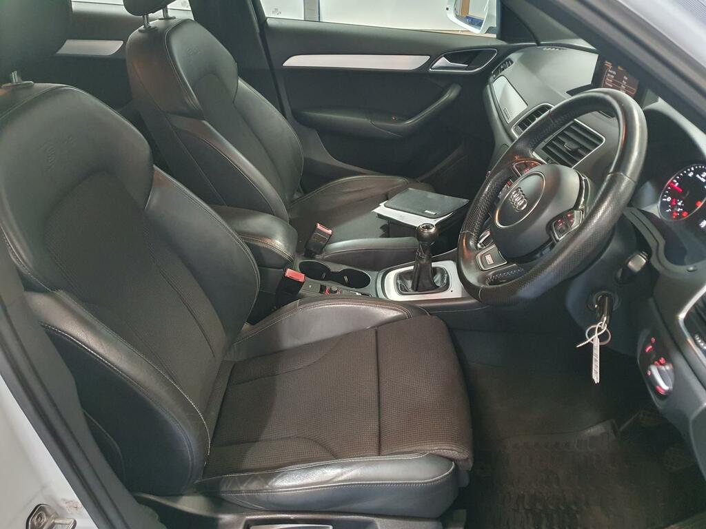 Audi Q3 2.0 Tdi Quattro S Line 140 Bhp Blue #12