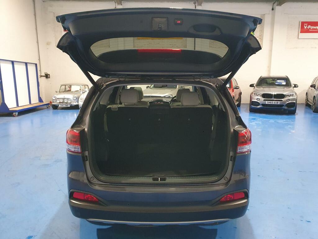 Kia Sorento Estate #5
