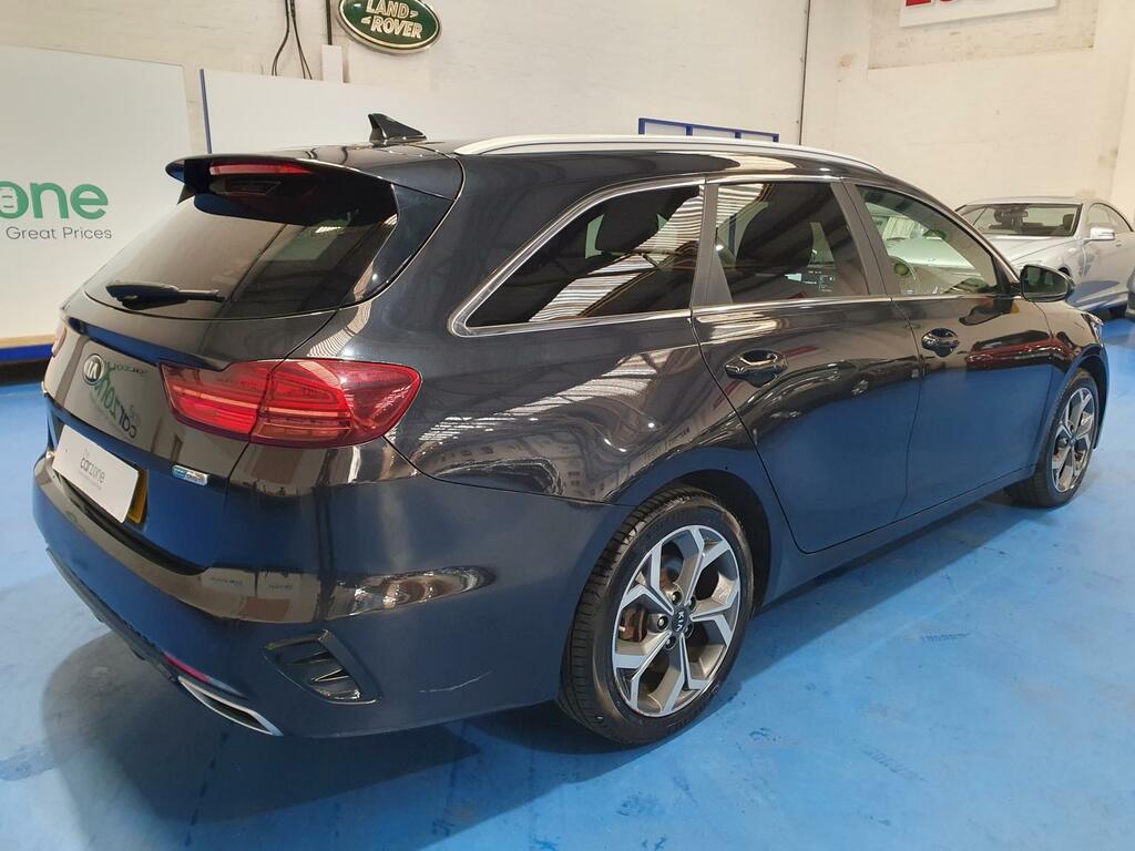 Kia Ceed Estate #3