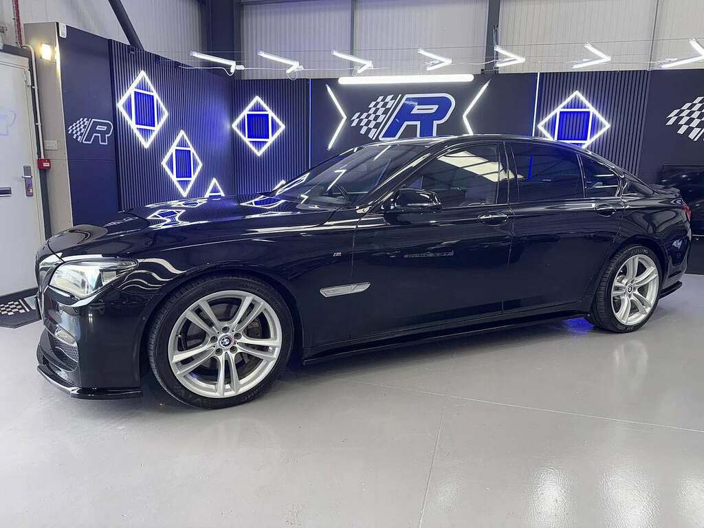 BMW 7 Series 740D M Sport Exclusive Black #3